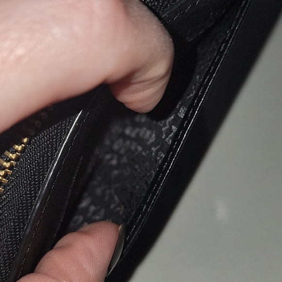 Kate Spade New York Zip Around Wallet In Black Leather - Picture 8 of 11